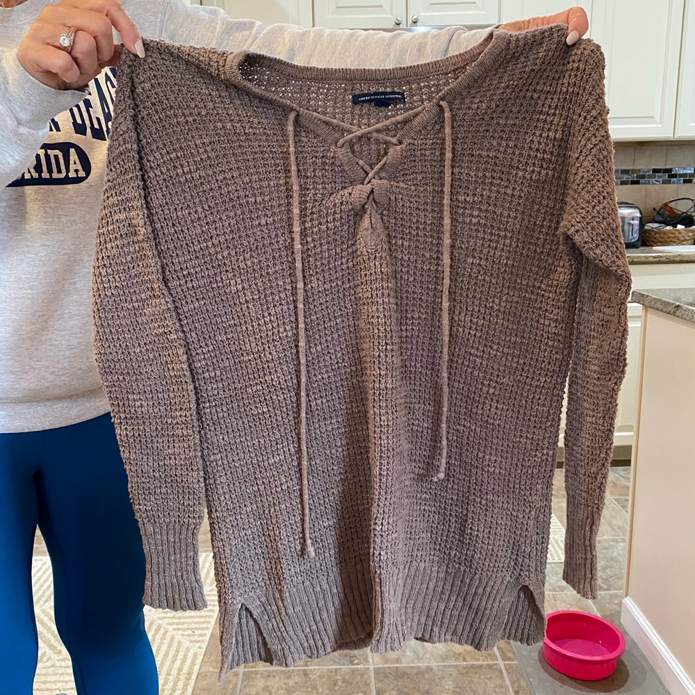 American eagle sweater